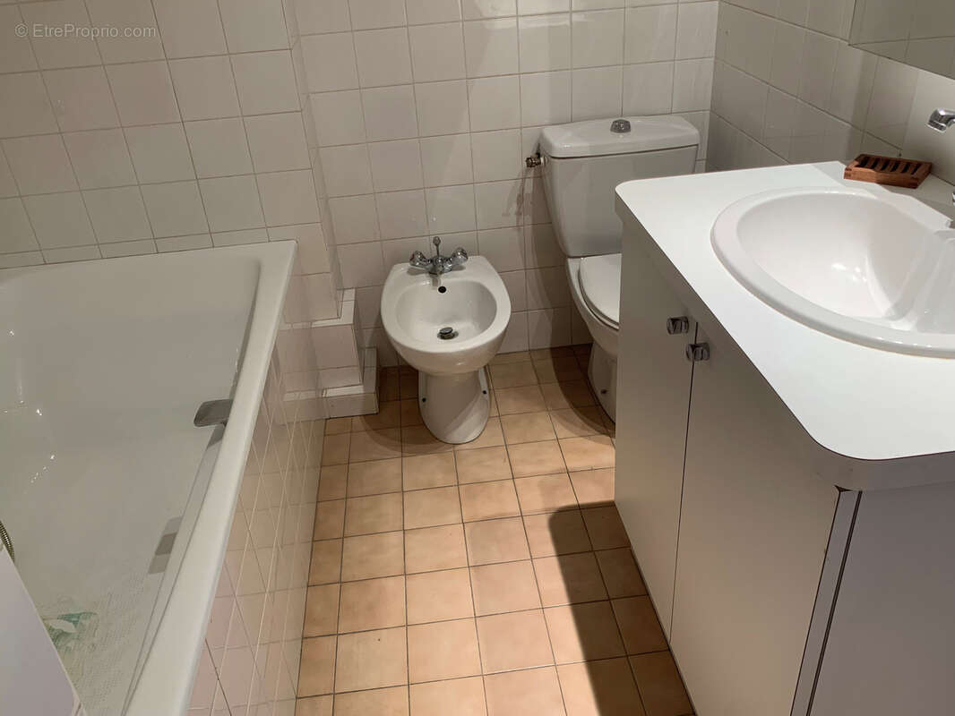 Appartement à MARSEILLE-8E
