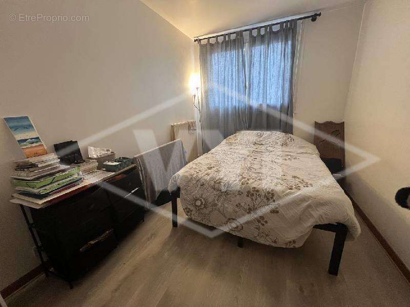 Appartement à COMBS-LA-VILLE