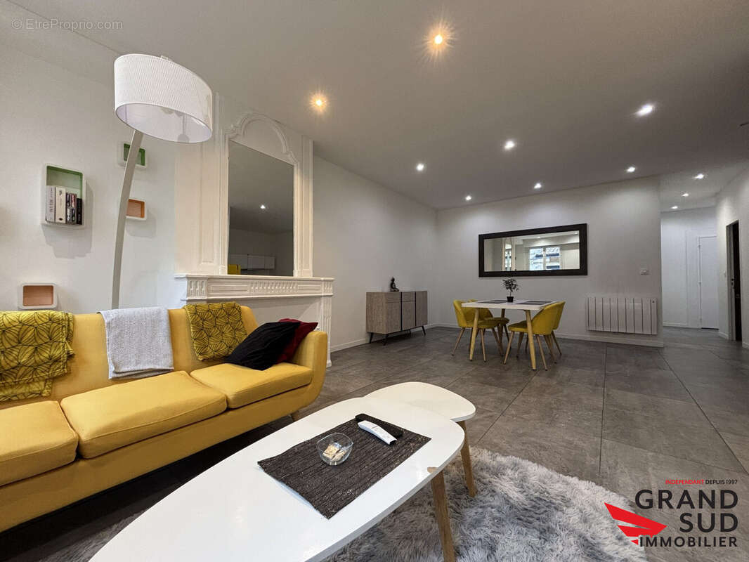 Appartement à BORDEAUX