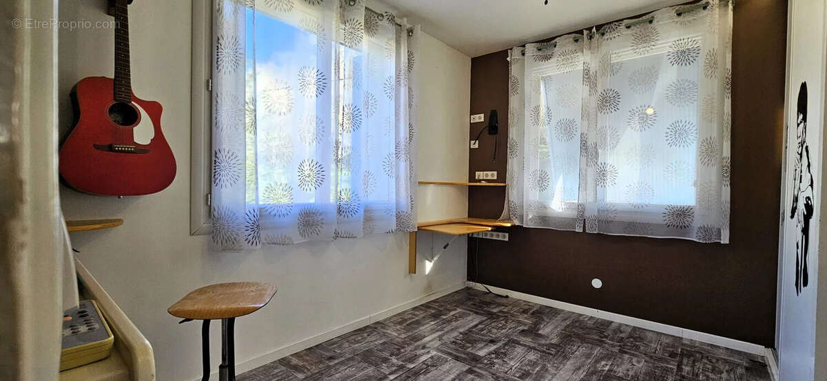 Maison 110 m² à Mouleydier  - photo 7
