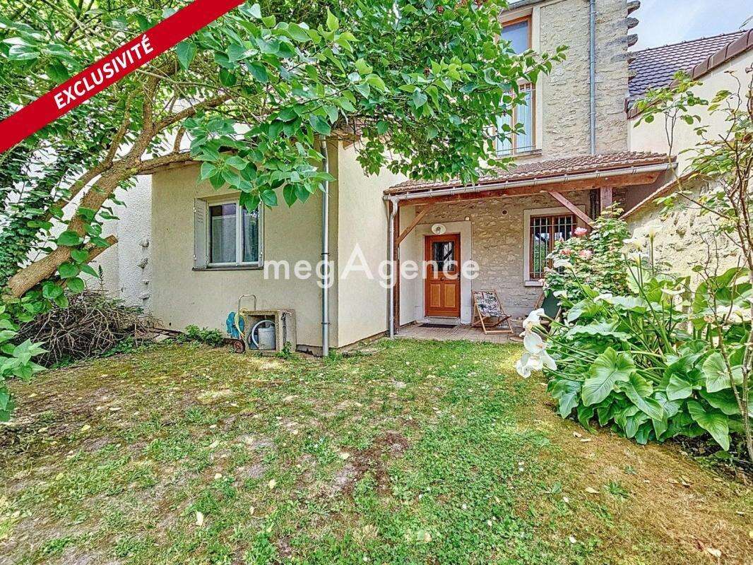 Maison à FLINS-SUR-SEINE