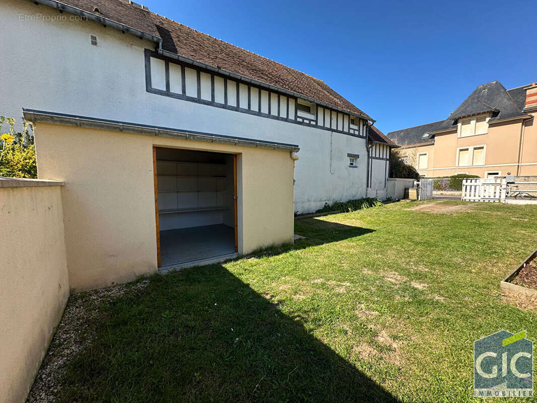 Maison à LANGRUNE-SUR-MER