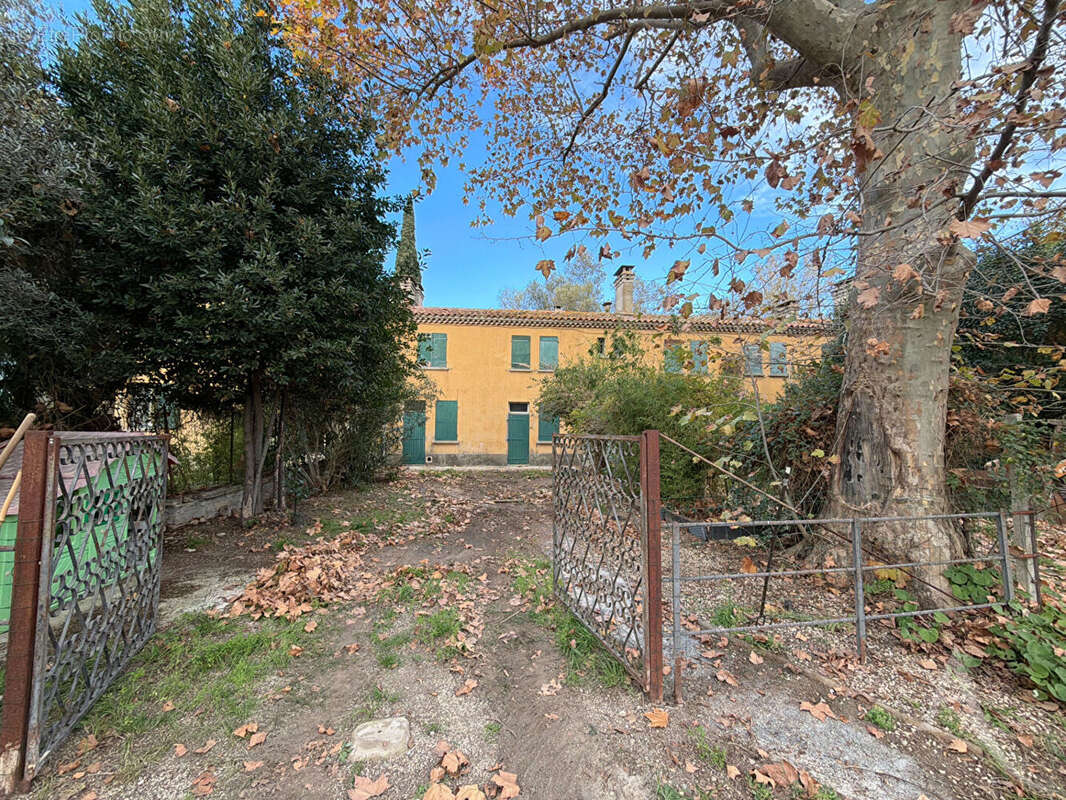 Maison à ARLES
