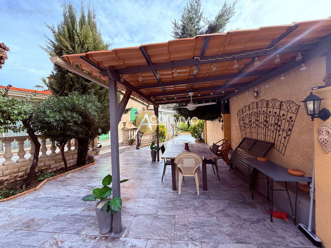 Maison à EVENOS
