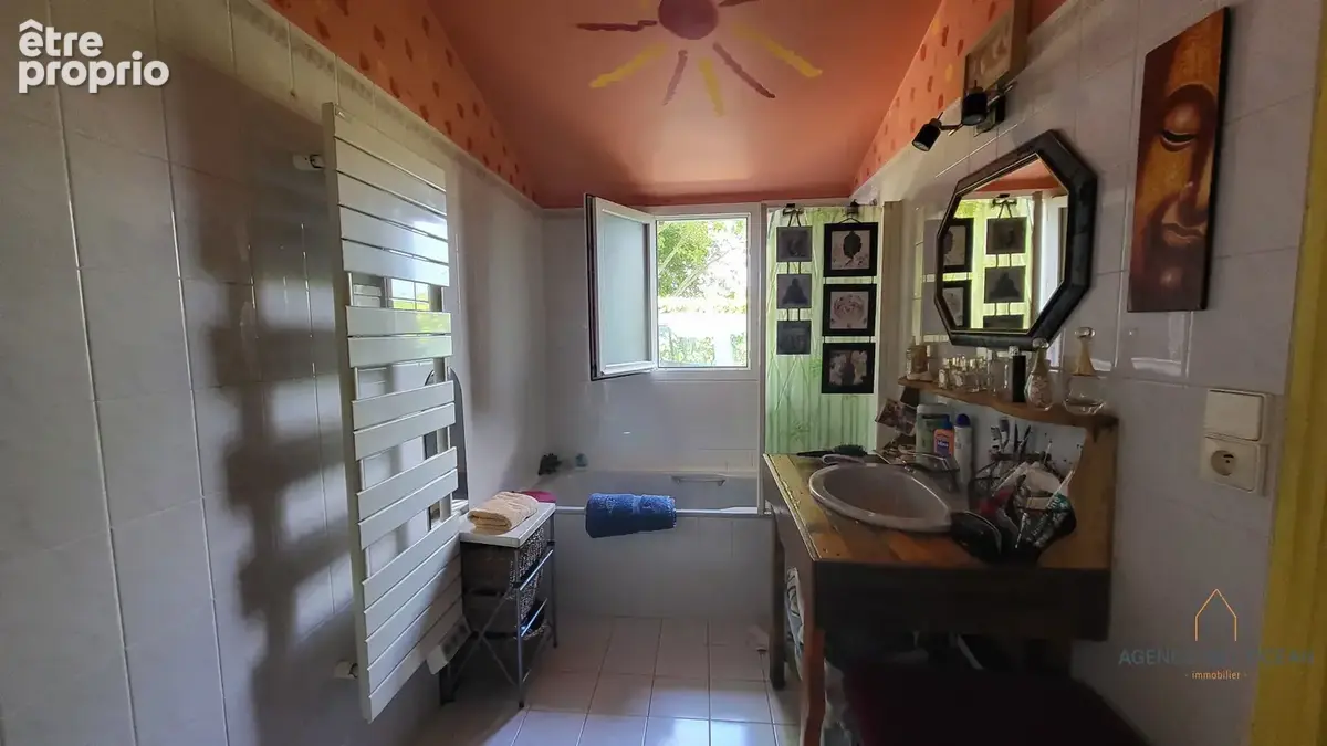 Maison familiale avec 3 chambres et terrain arboré à La Grande Prairie - photo 10