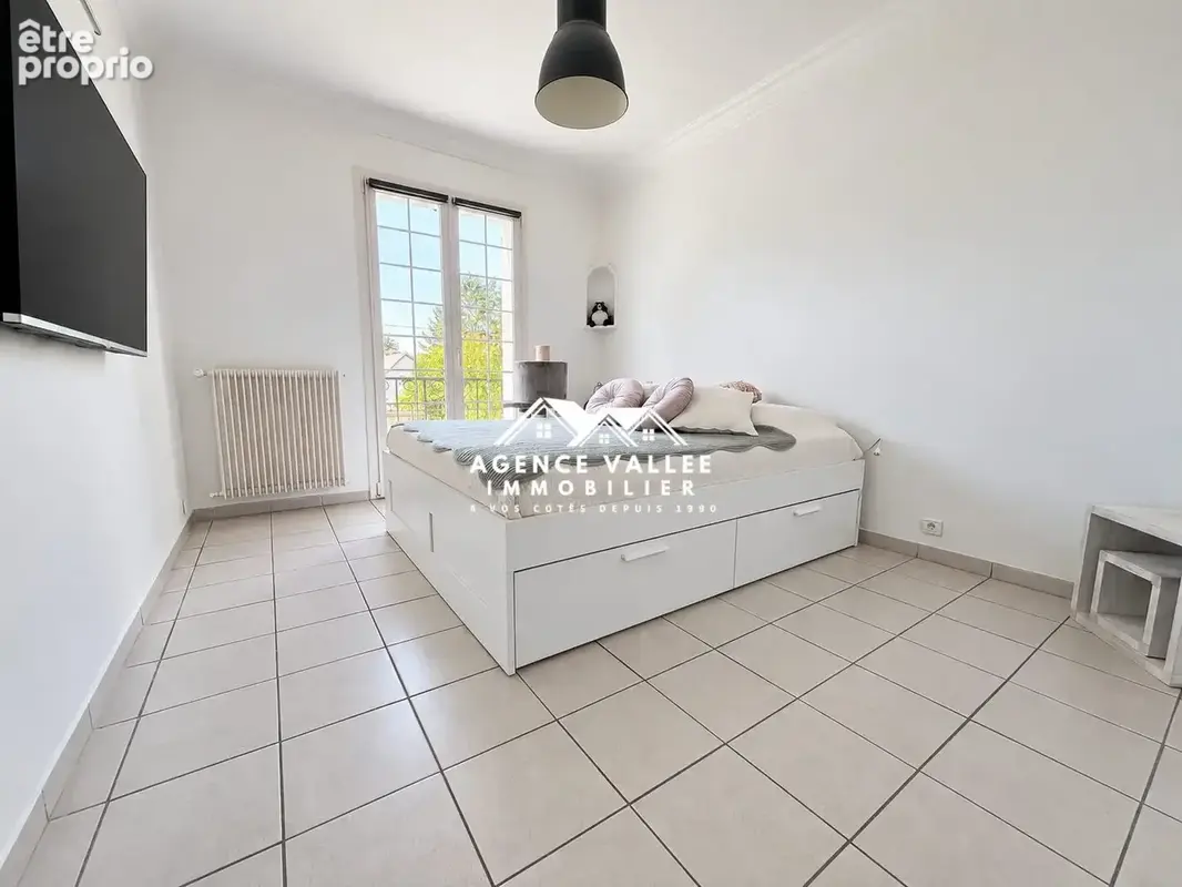Maison 6 pièces 124 m² à vendre à Saintry-Sur-Seine (91250) - photo 8