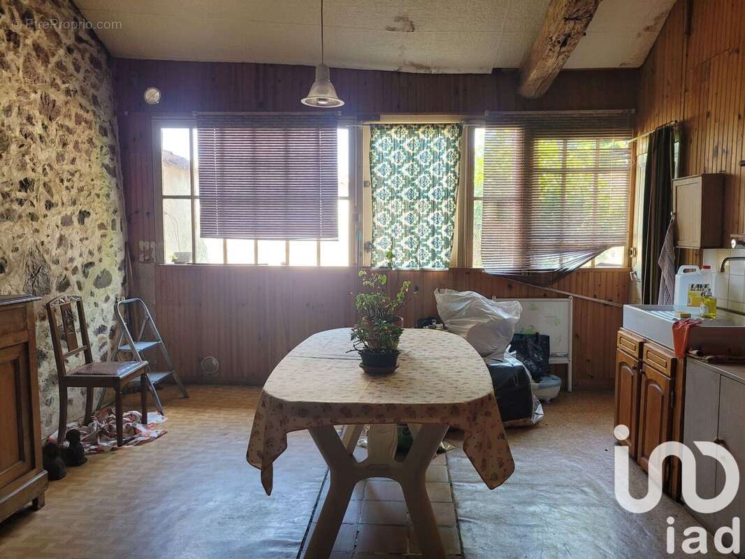 Photo 2 - Maison à AVAILLES-LIMOUZINE