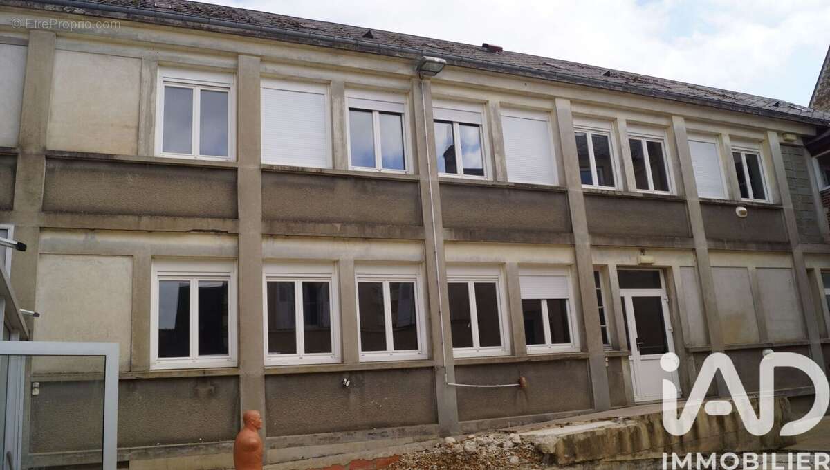 Photo 2 - Appartement à BESSE-SUR-BRAYE