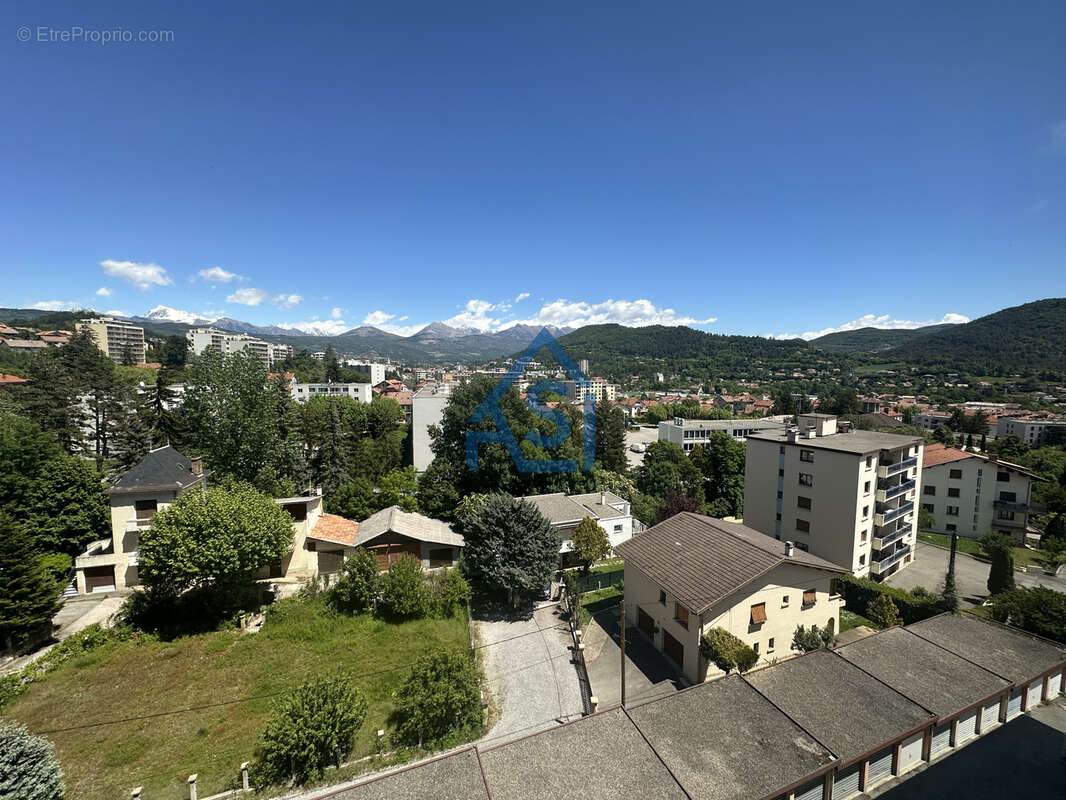 Appartement T4   Dernier étage, garage et panorama imprenable - photo 6
