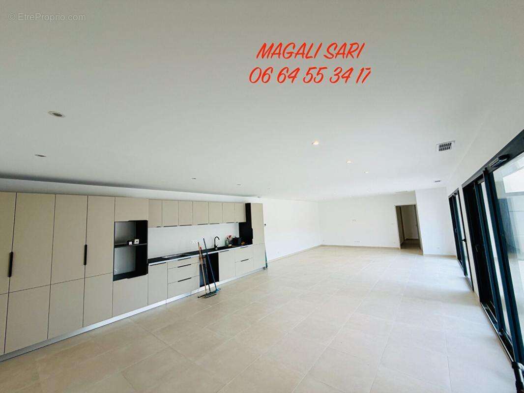 Maison à SAINT-CHRISTOL-LES-ALES