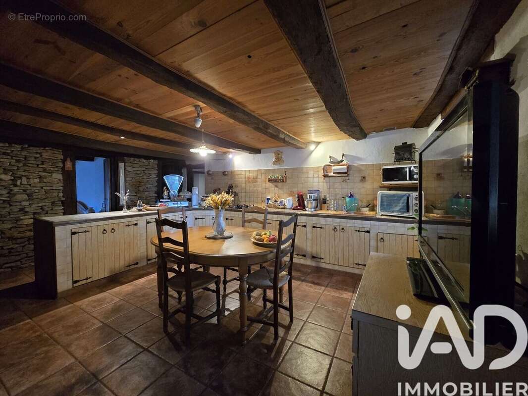 Photo 7 - Maison à ESSERTENNE-ET-CECEY