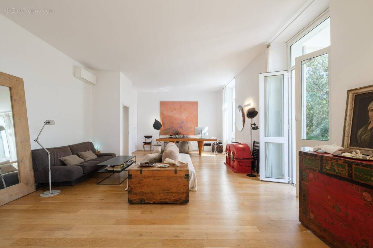 Appartement à LE CANNET