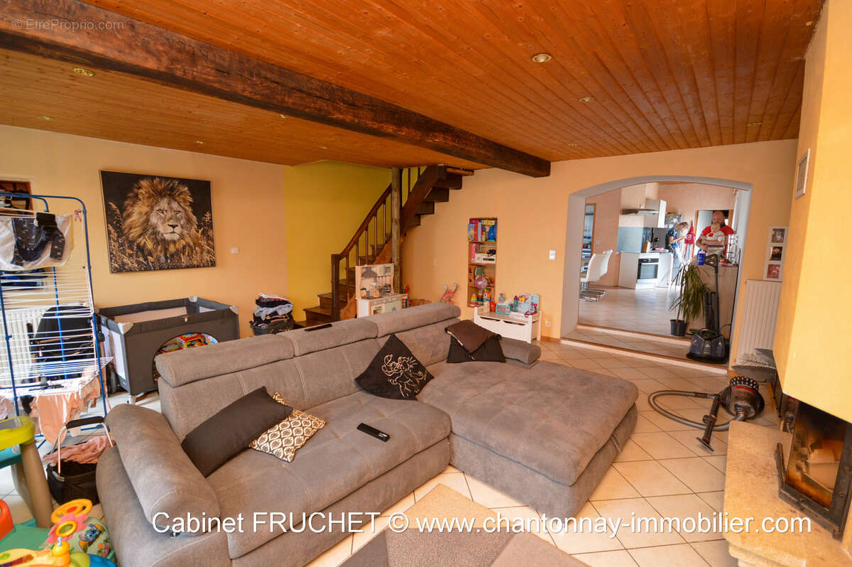 BOURNEZEAU - Agréable maison de village - photo 2