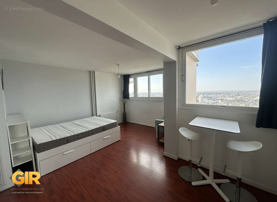 Rennes centre-ville appartement t1 28m² dans residence de standing l'eperon avec vue panoramique - photo 2