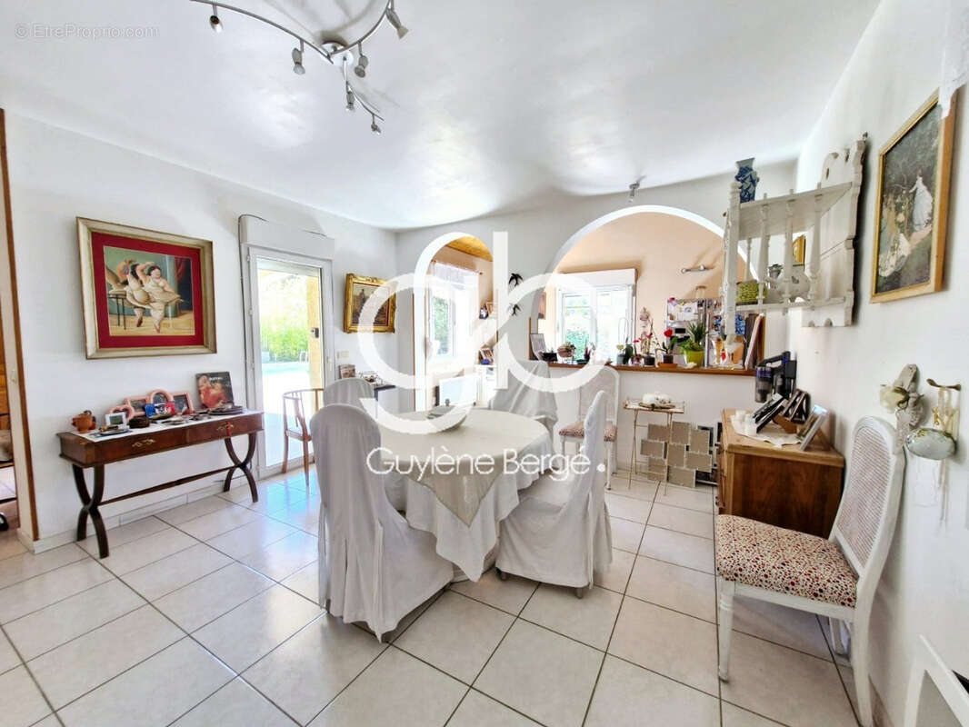 Maison à SAINT-DREZERY