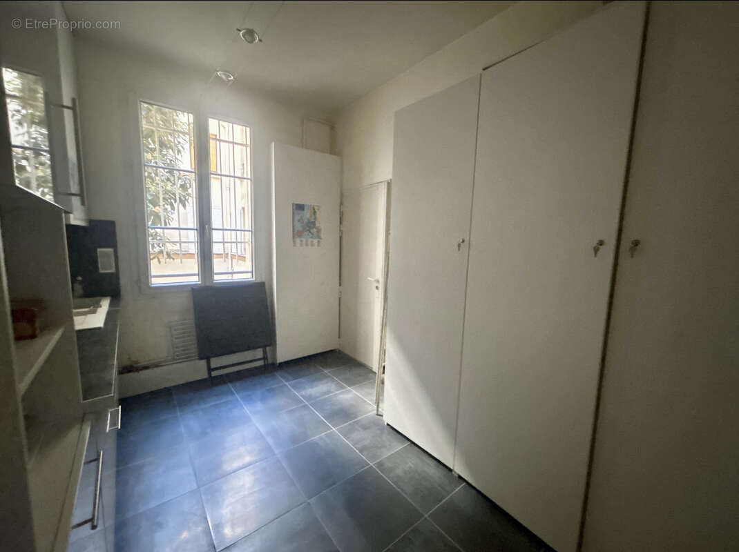 Appartement à PARIS-11E