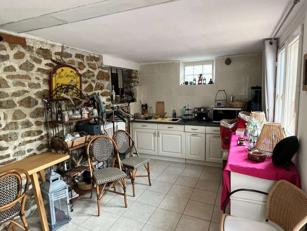 Maison à BROU-SUR-CHANTEREINE