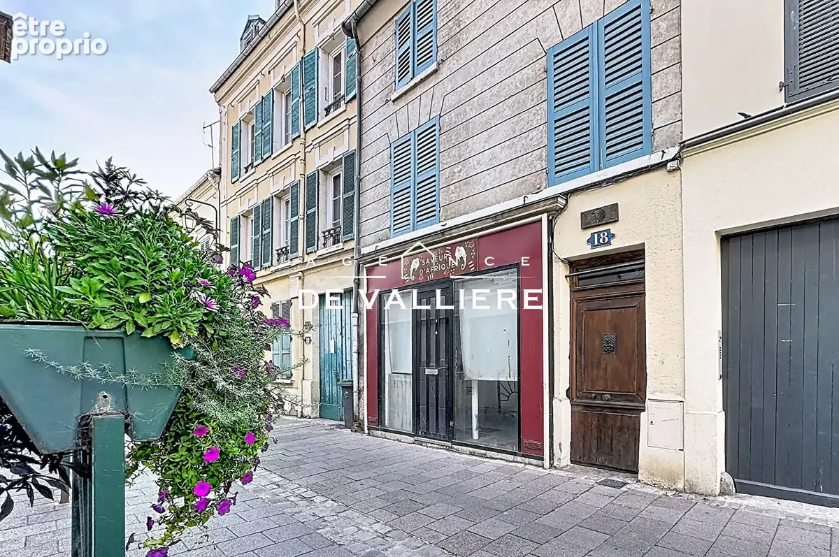 RUEIL-MALMAISON - Centre-ville - Studio 24.19 m2 - photo 8