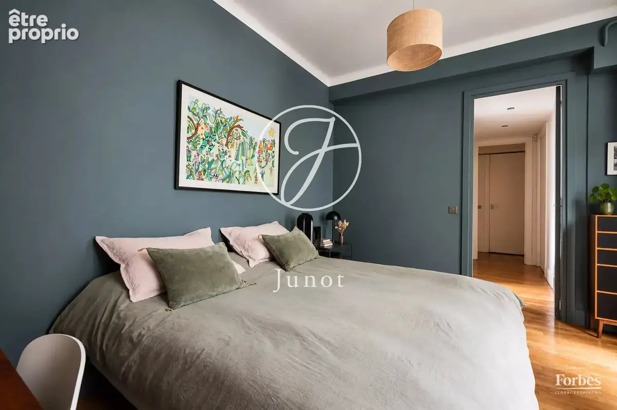 Paris 7e - SÈVRES-BABYLONE - Appartement familial d’exception - 8 pièces - 248,52m² Carrez - 4 chambres - Balcons - Vues dégagée - photo 27