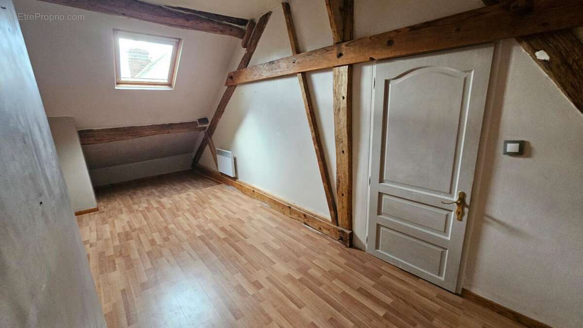 Appartement à HOUDAN