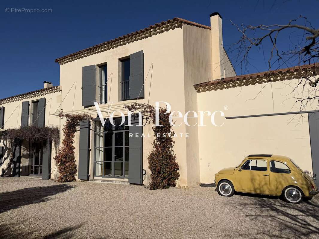 Maison à SAINT-REMY-DE-PROVENCE