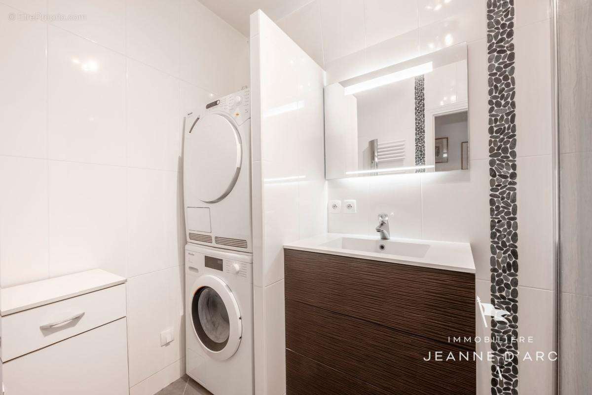 Appartement à VERSAILLES