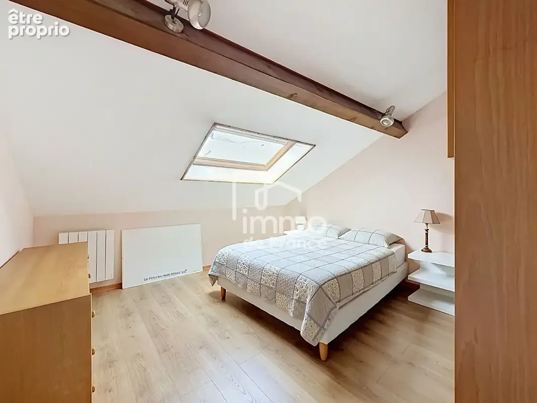 Appartement Oyonnax 4 pièce(s) 118 m2 - photo 16