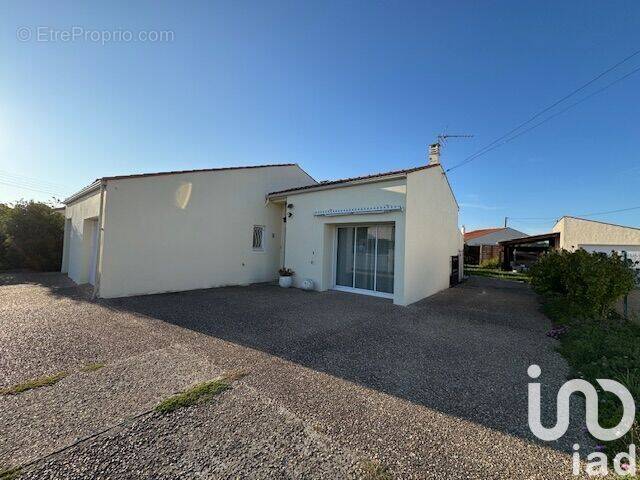 Photo 1 - Maison à ROCHEFORT