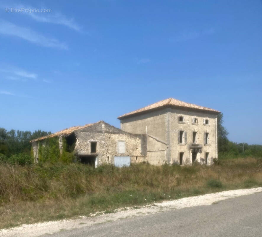 Maison à PIERRELATTE