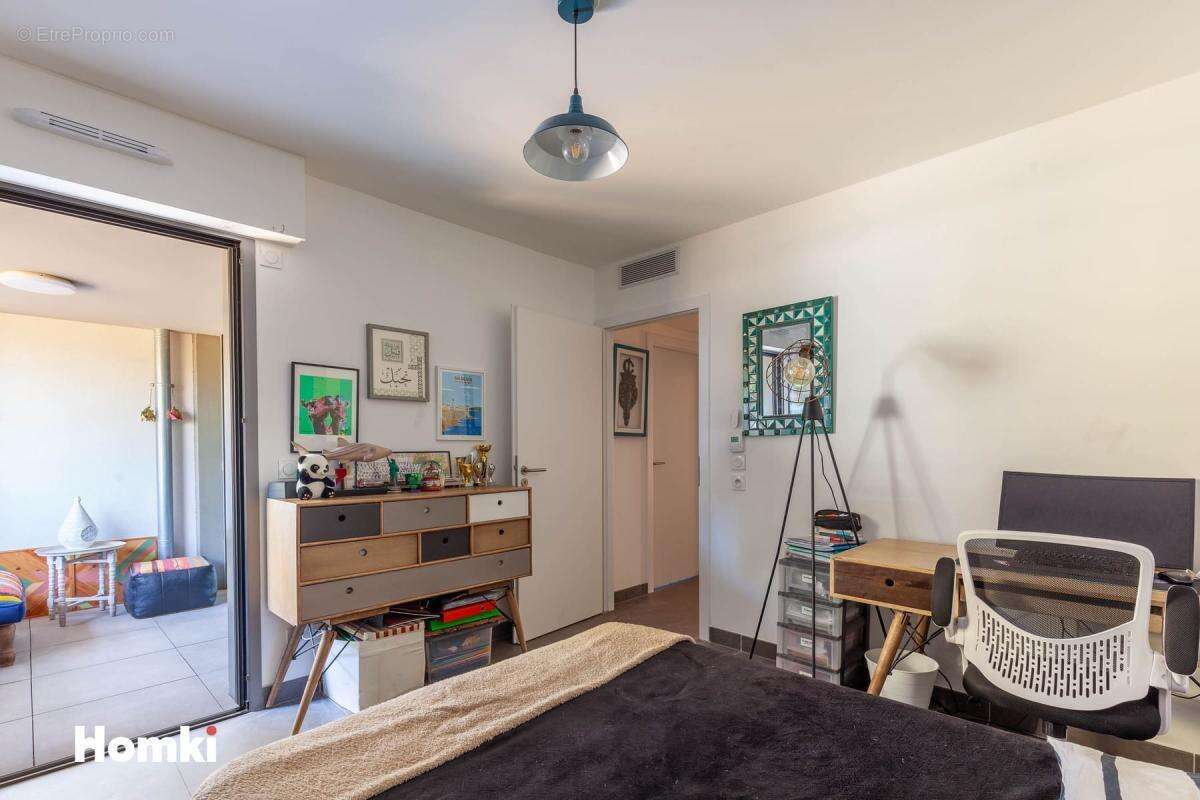 Appartement à MARSEILLE-8E