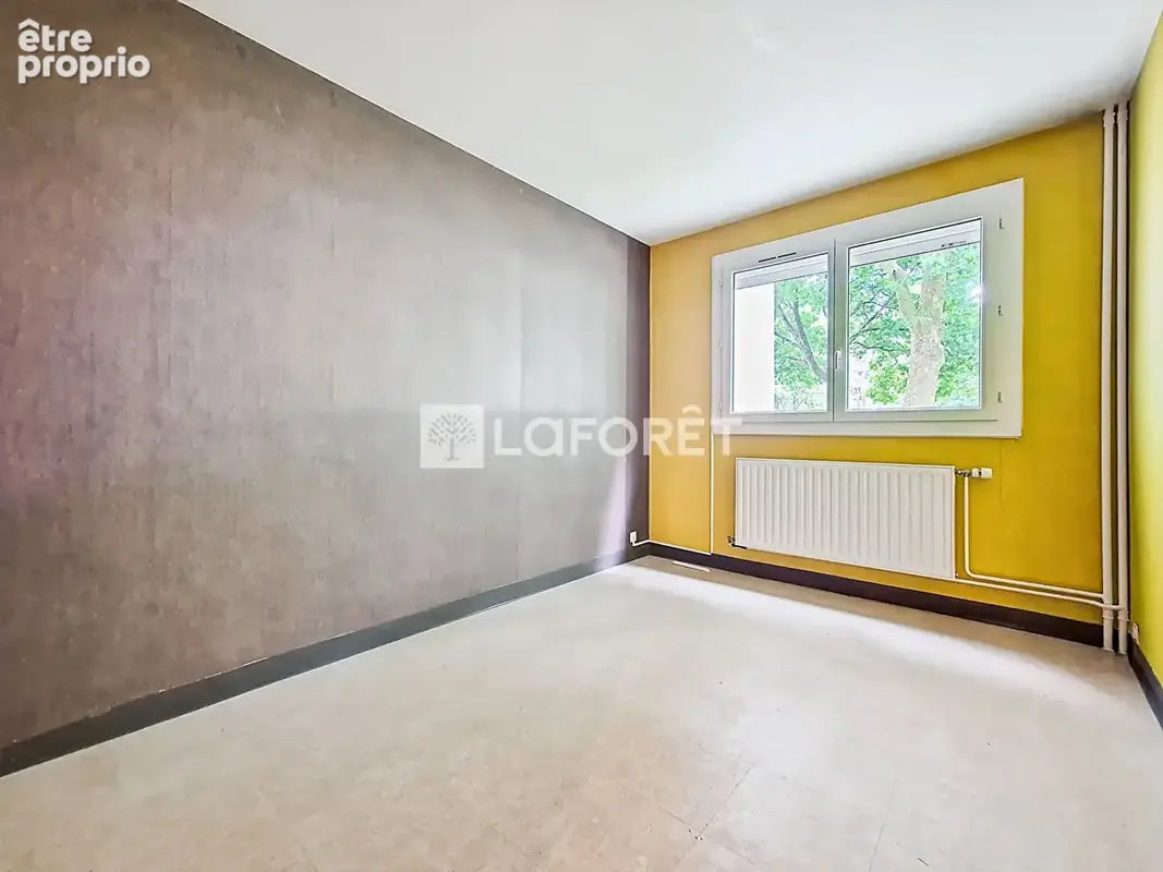 T4 de 86m² avec extérieur - photo 7