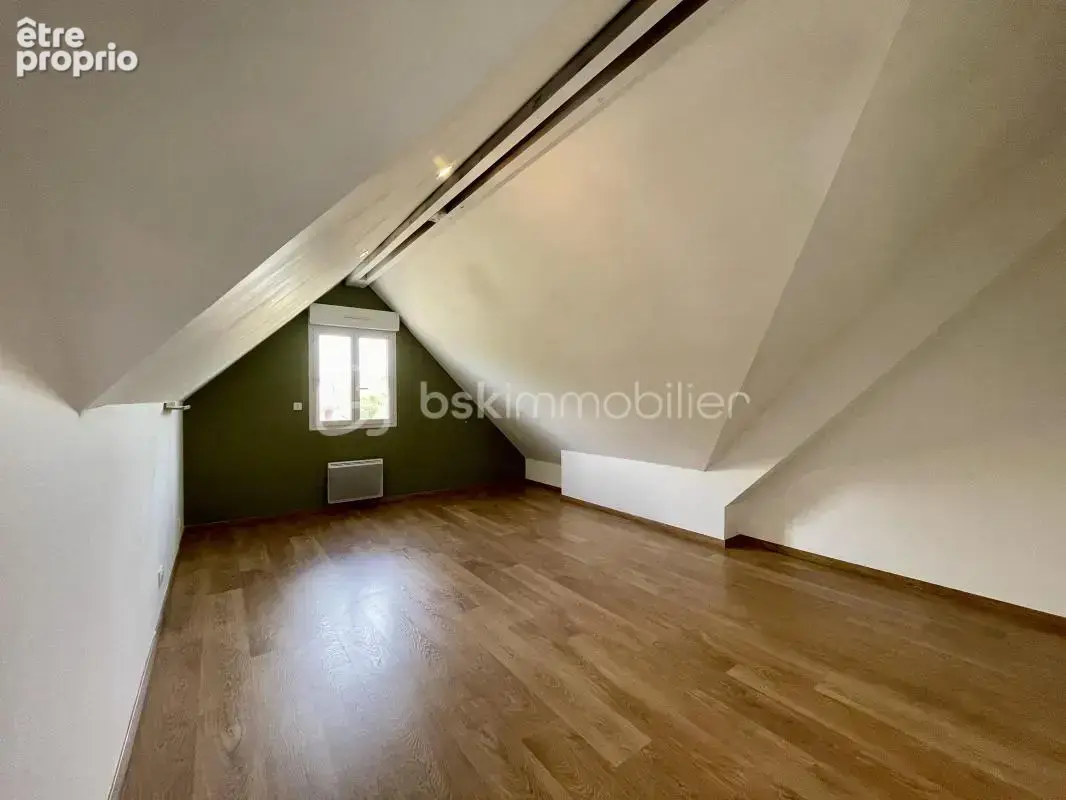  Maison familiale – vie de plain-pied et beaux volumes - photo 11