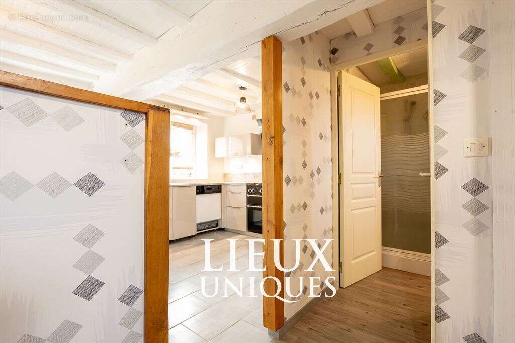 Maison à PRUNAY-CASSEREAU