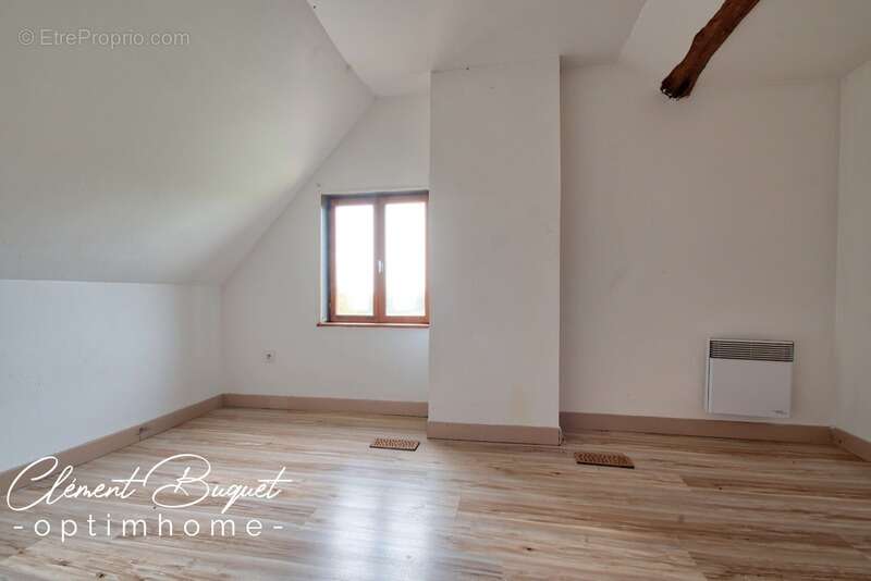 Maison à LE NOUVION-EN-THIERACHE