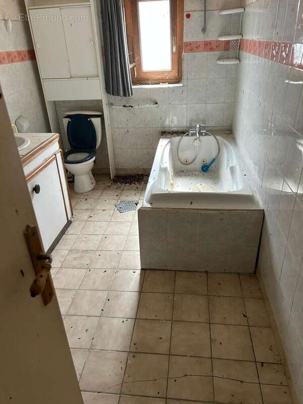 Maison 149 m² à Saint-Joire  - photo 6