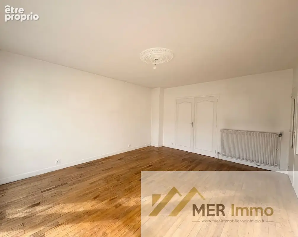 RENNES BOURG-L'EVEQUE EXCLUSIVITÉ MER immobilier appartement T3 de 60m2 avec balcon et garage - photo 2