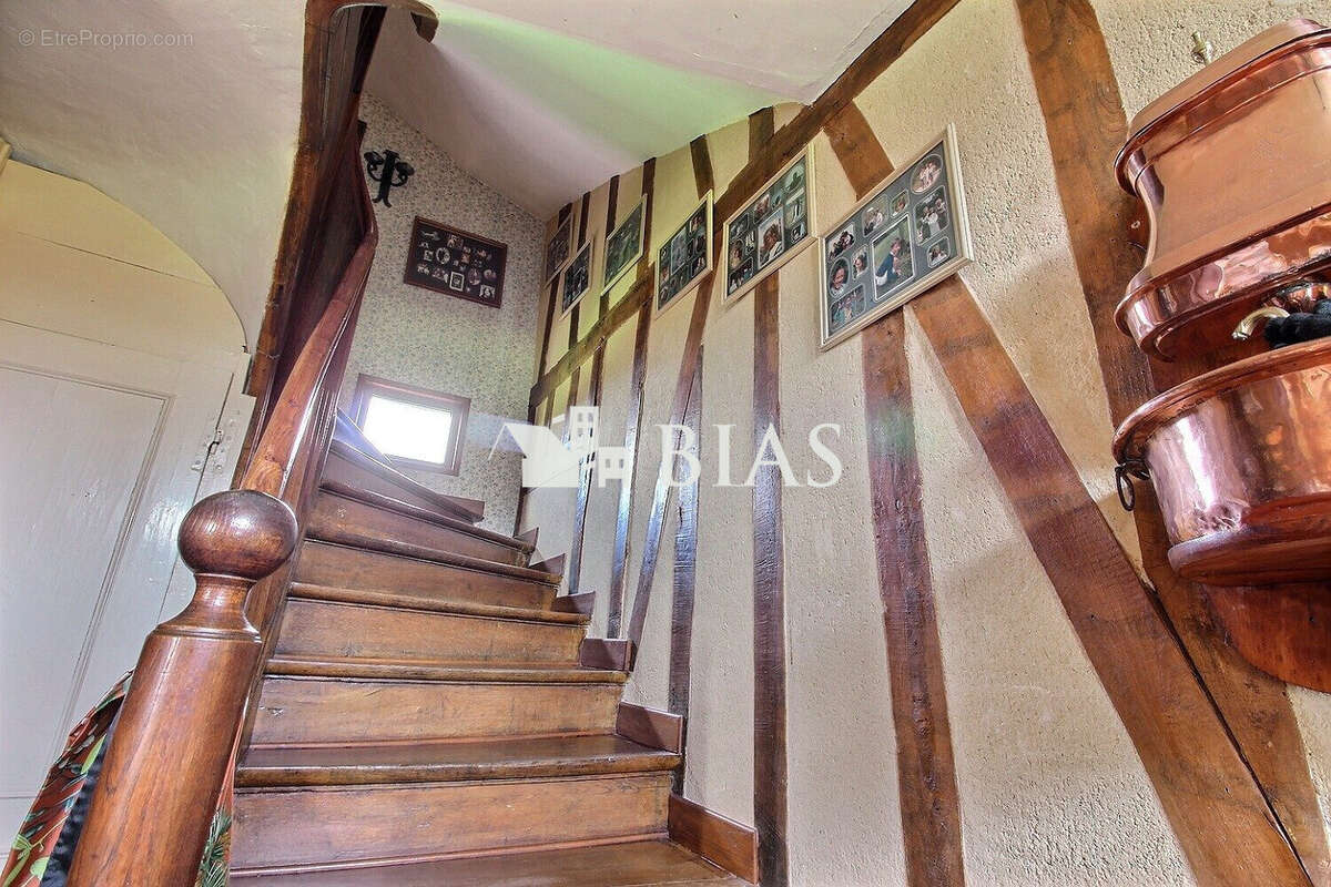 Maison à VOISCREVILLE