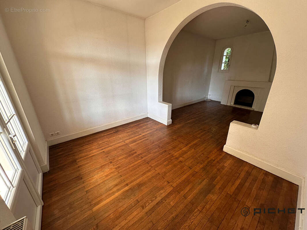 Maison style basque - Beaux espaces - photo 10