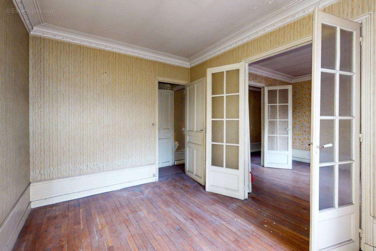 Appartement à ASNIERES-SUR-SEINE