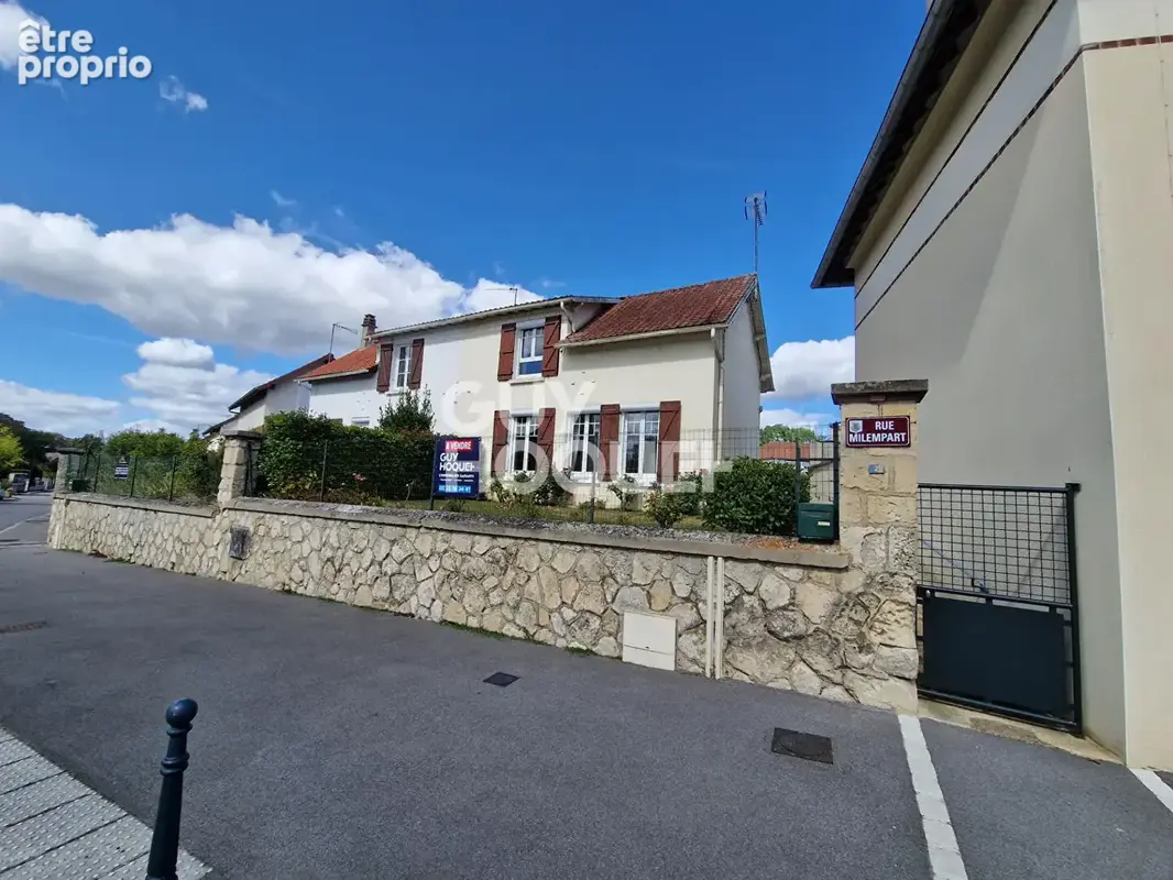 Maison 72 m² à Villeneuve-Saint-Germain  - photo 2
