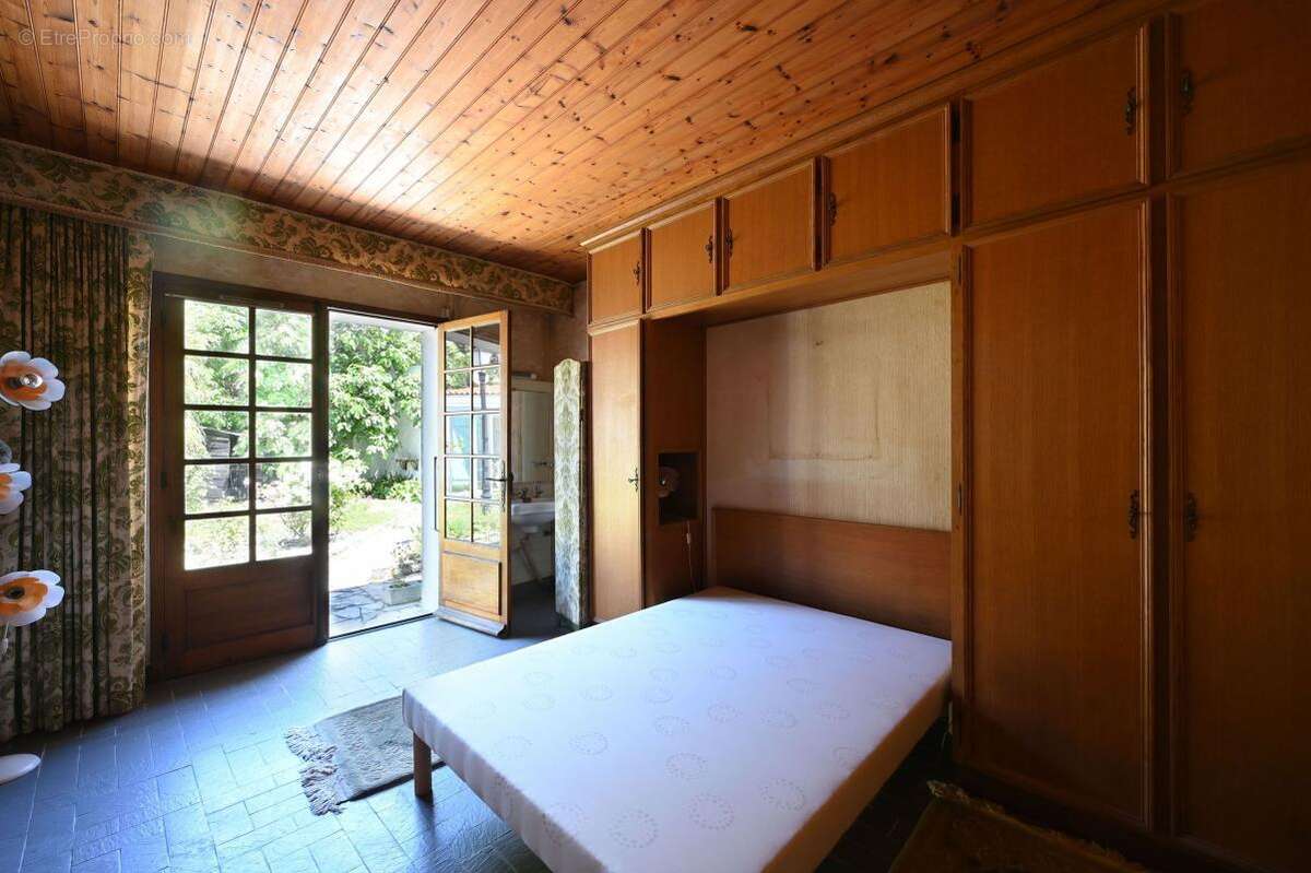 Maison à SAINT-CLEMENT-DES-BALEINES