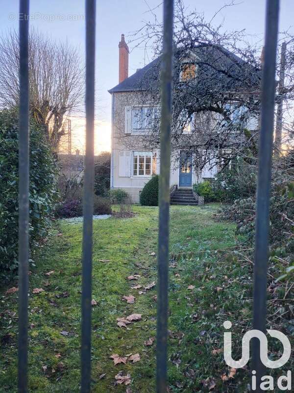 Photo 2 - Maison à SILLE-LE-GUILLAUME