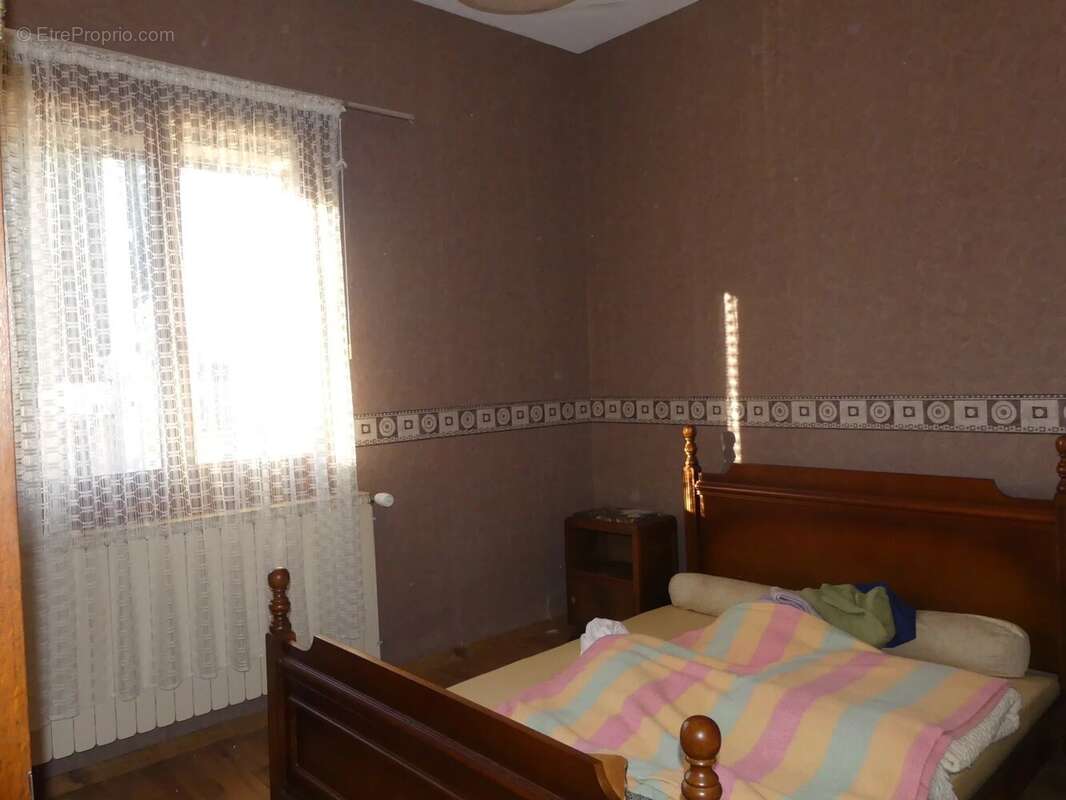 Maison à LE CREUSOT