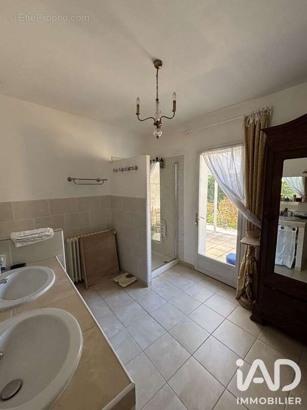 Maison 145 m² à Yzeure  - photo 6