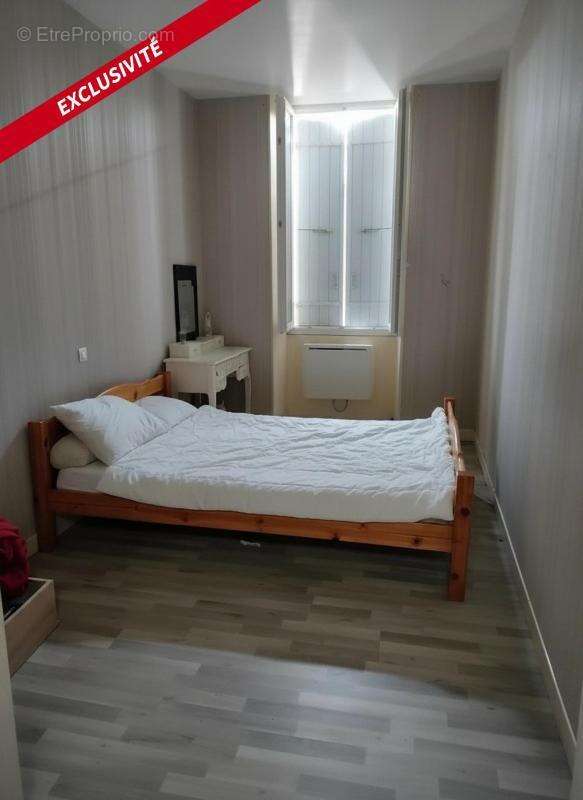 Appartement à CHAMPAGNOLLES