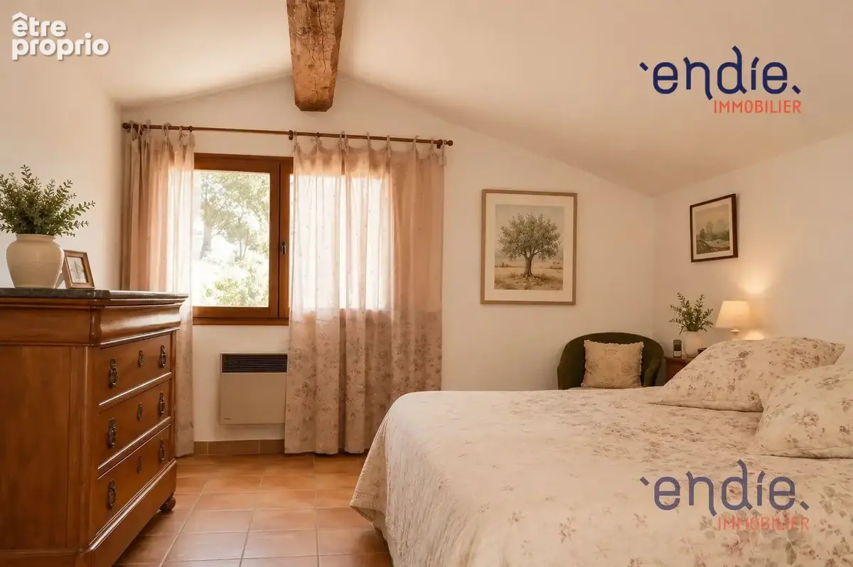 Maison 4 pièces 110 m² à vendre à Les Arcs (83460) - photo 7