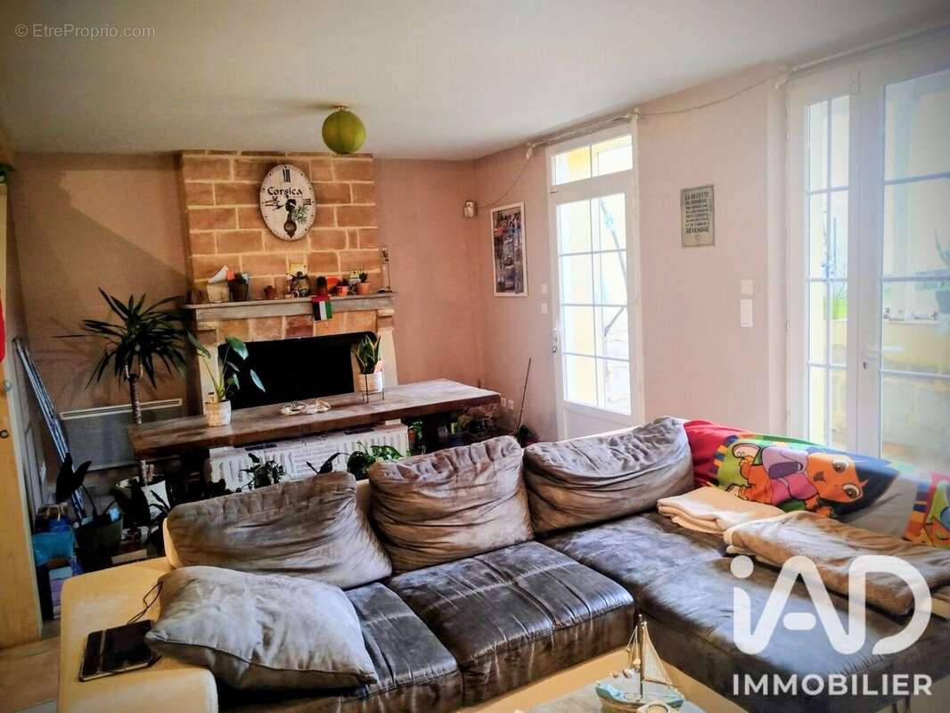 Maison 134 m² à Miramont-De-Guyenne  - photo 4