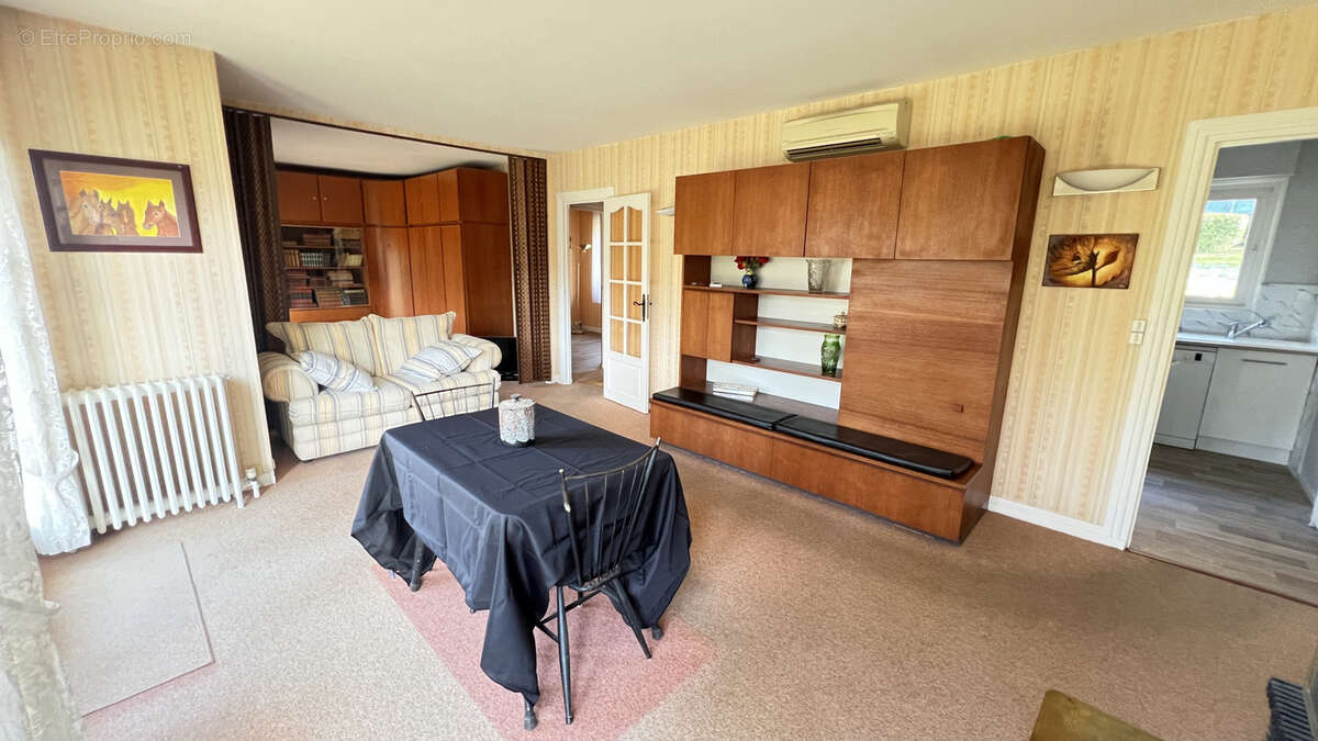 Maison à LA FERTE-ALAIS