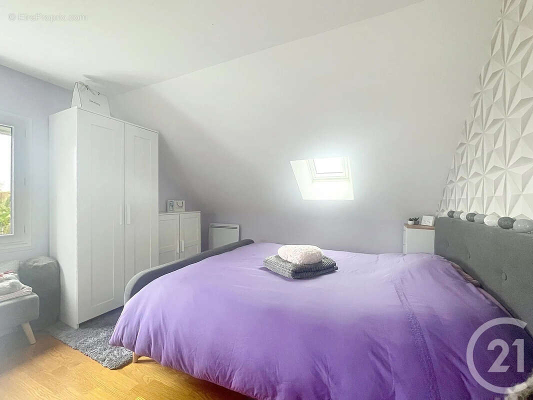 Maison à VARENNES-SUR-SEINE