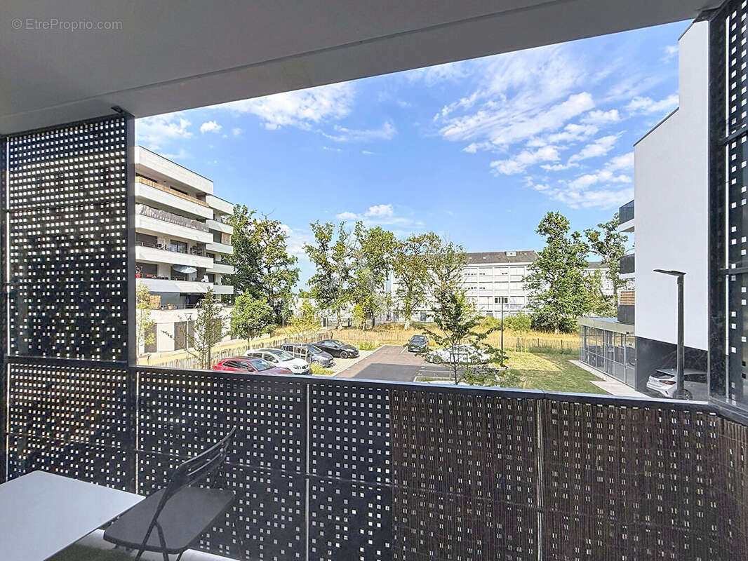 Appartement à SAINT-SYLVAIN-D'ANJOU
